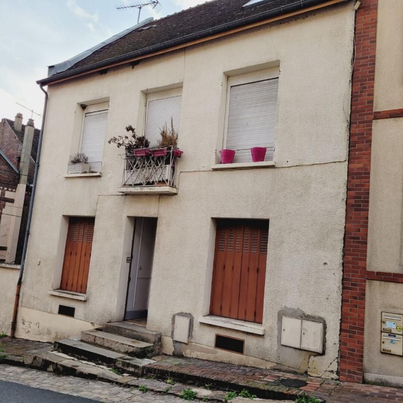 Immeuble Nonancourt 10 pièce(s) 210 m2