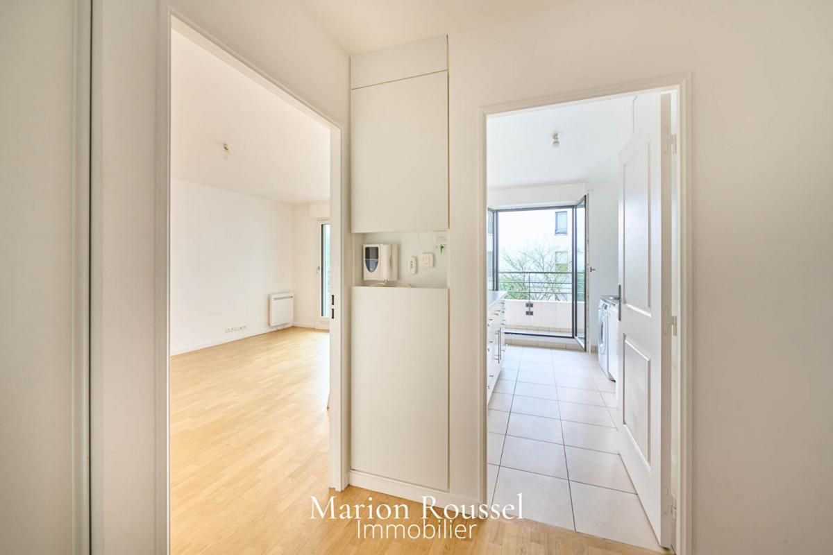 ISSY-LES-MOULINEAUX Appartement Issy Les Moulineaux 2 pièce(s) 54 m2 1