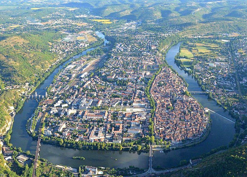 Immeuble de caractère à Cahors 9 pièces 250m²