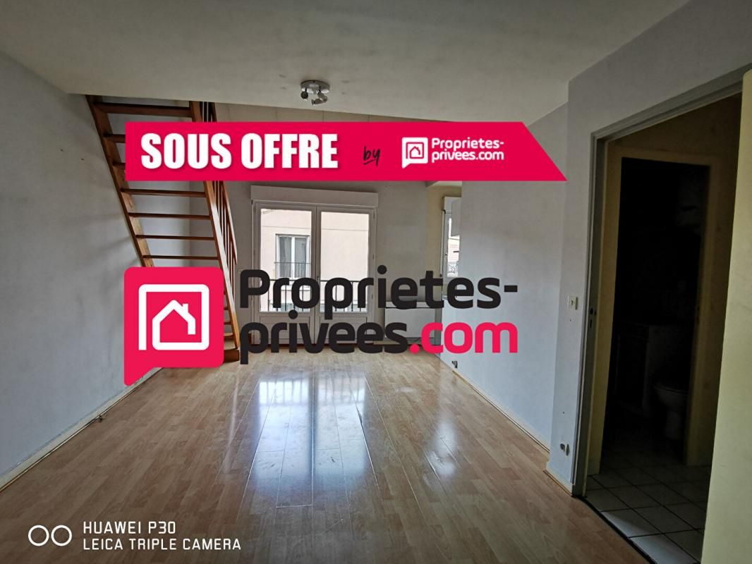 IMMEUBLE 8 appartements local professionnel 7 parkings jardin