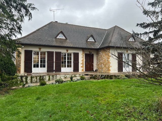 Maison Mur De Sologne 7 pièce(s) 153 m2