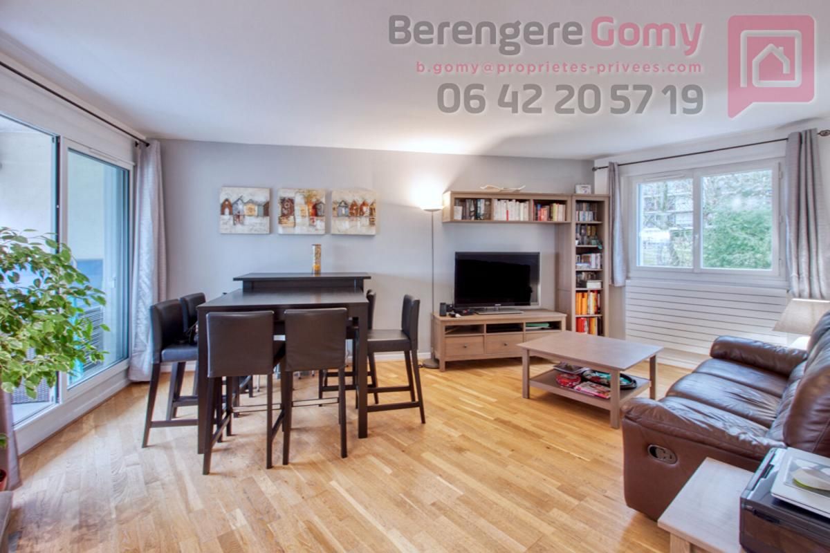 Appartement T4 avec 3 chambres de 81 m2 au Parc de Bellevue (10min de la gare de Taverny)