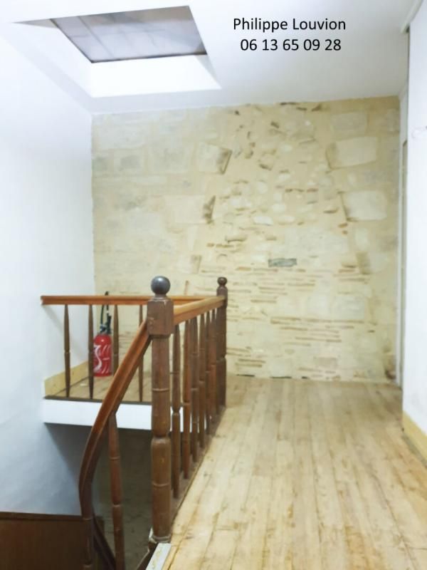 Immeuble Monsegur 15 pièce(s) 295 m2
