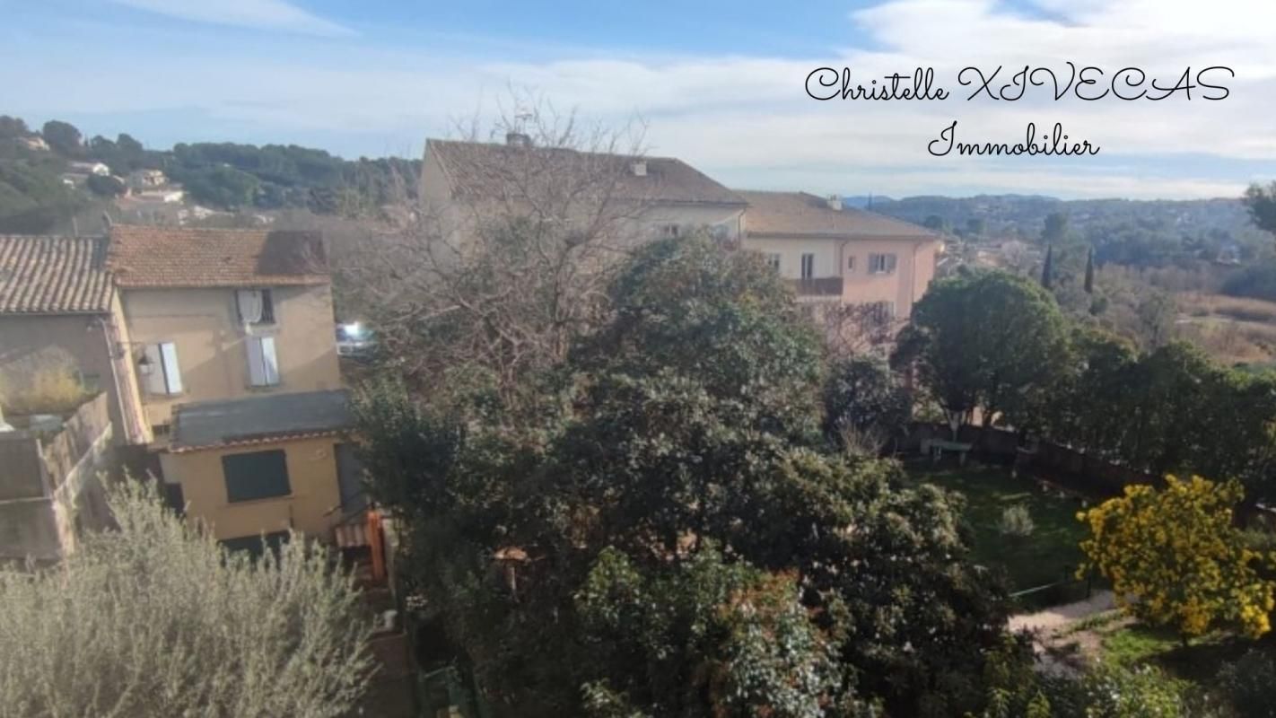 APPARTEMENT MEUBLE TOUT CONFORT- 1 CHAMBRE