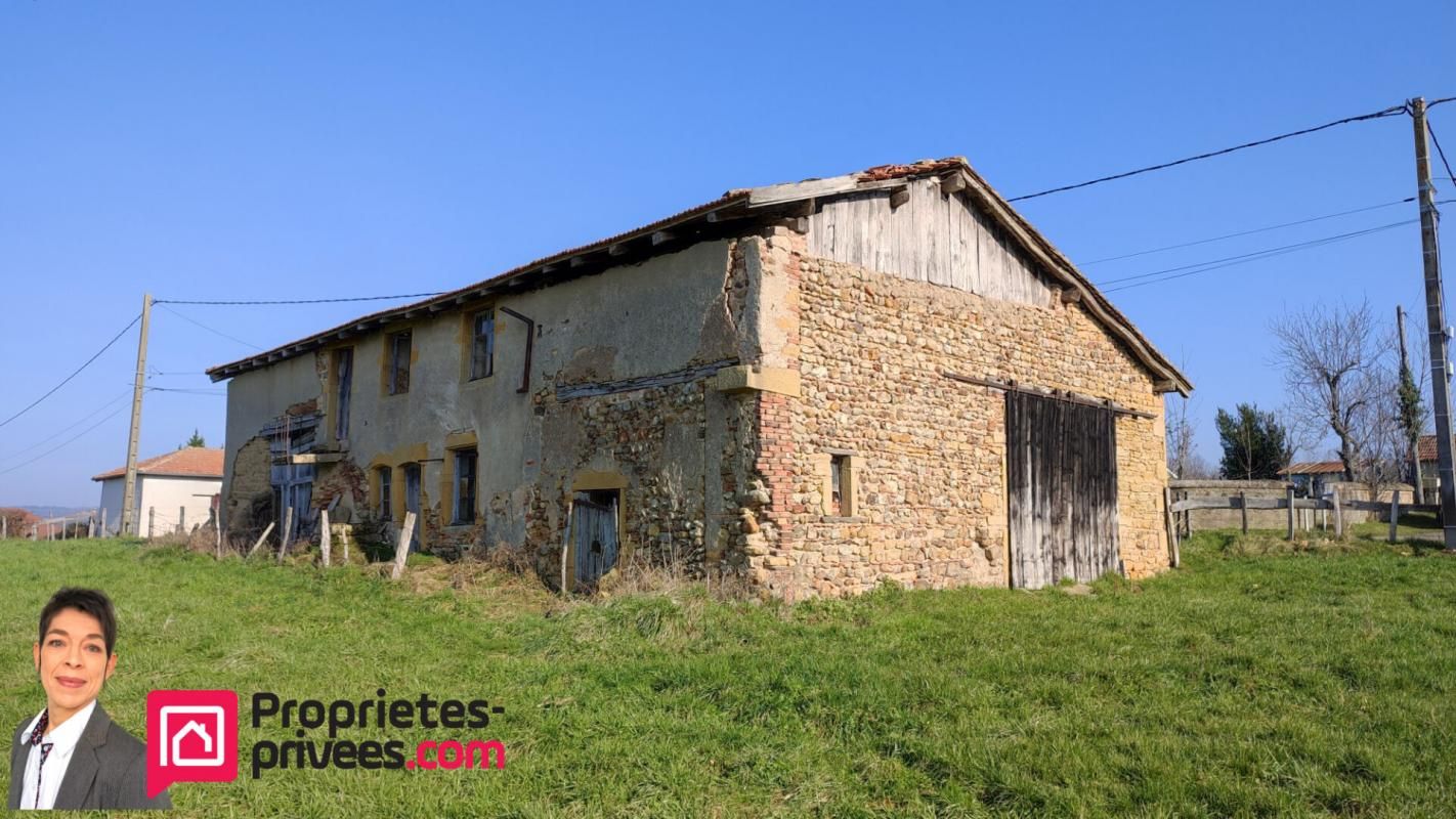 42190 CHARLIEU, Corps de ferme à réhabiliter 175 m² et terrain 1500 m²
