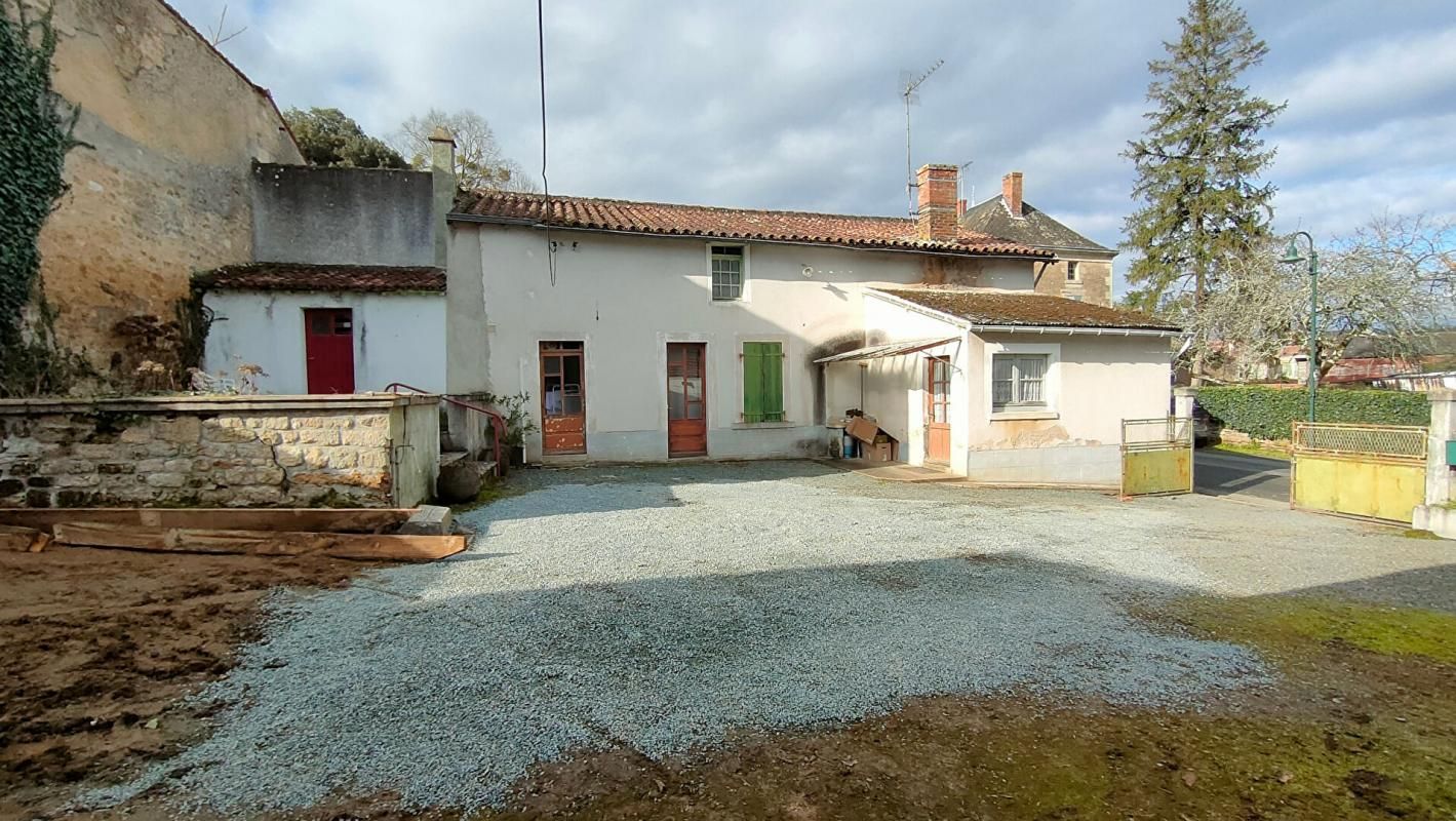 Maison L Hermenault 5 pièce(s) 66.78 m2