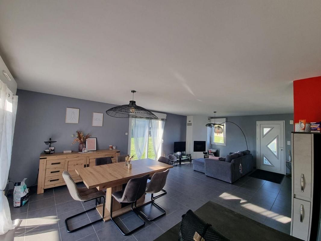 A Proximité de NOMEXY en pleine campagne Maison de plain-pied de 2017, 4 pièce(s) 101 m2 à 10 min Voie rapide Axe EPINAL NANCY