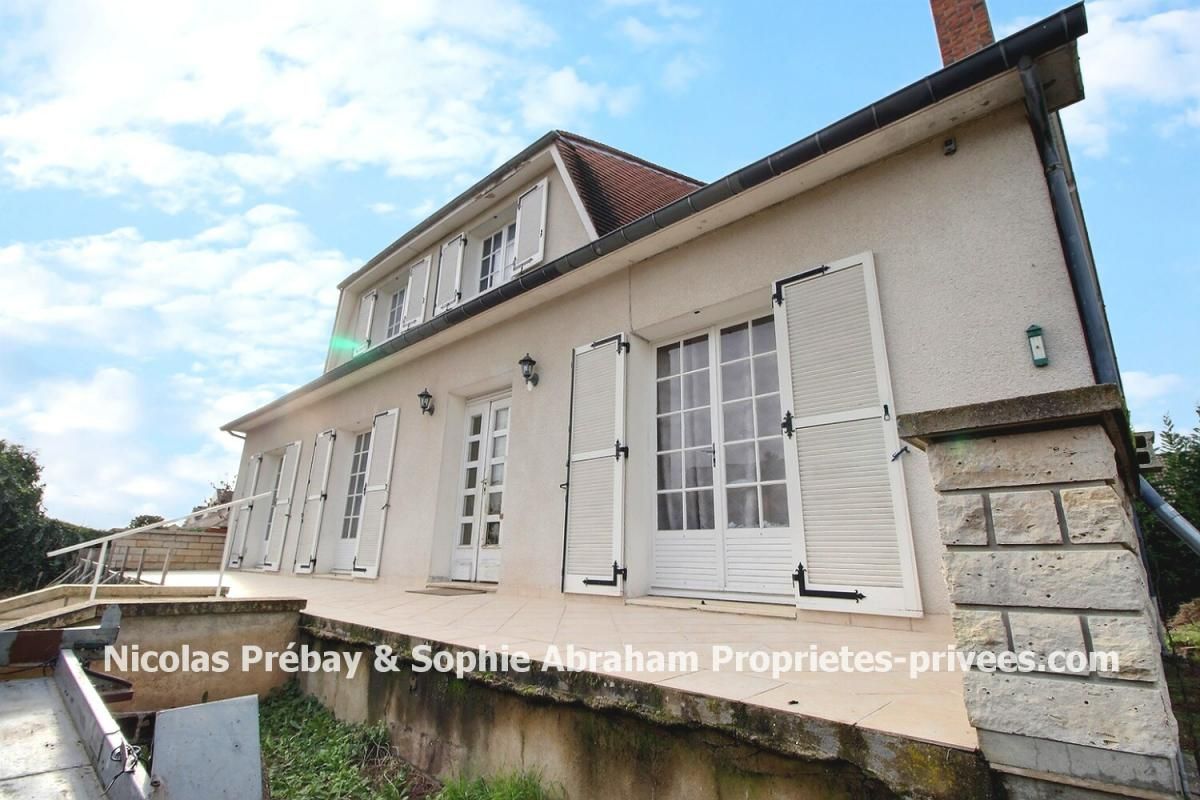 Maison individuelle sur sous-sol total de 6 pièces, 4 chambres avec terrain