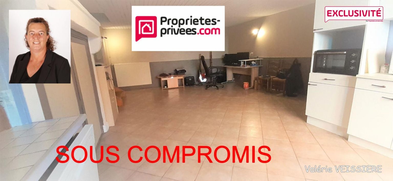 SECTEUR ISSOIRE Maison au coeur de Saint-Germain-Lembron d'environ 140 m² dans une rue au calme