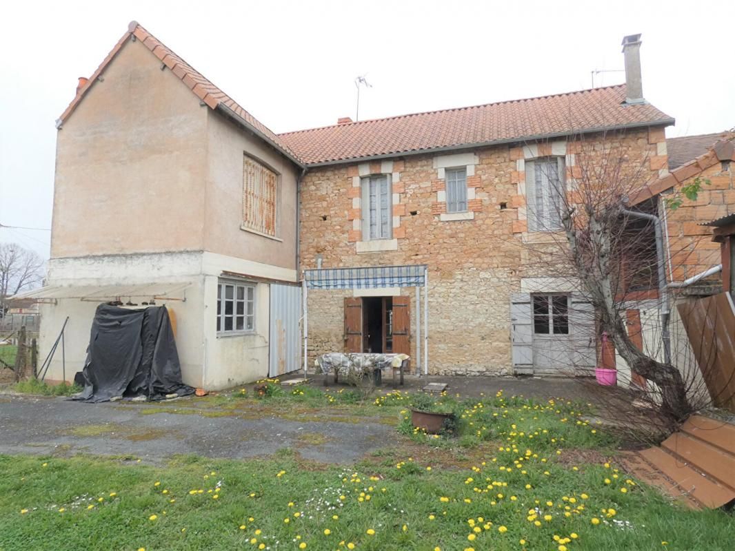 Maison Cherveix Cubas 7 pièce(s) 130 m2