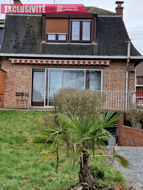 Wattrelos, maison semi individuelle avec 3 chambres, sous-sol et garage, jardin