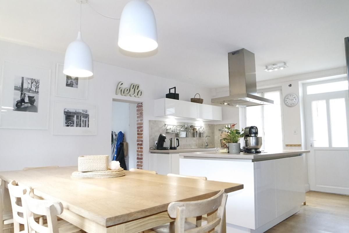 MAISON 150M² RENOVEE 5 CHAMBRES DEPENDANCES