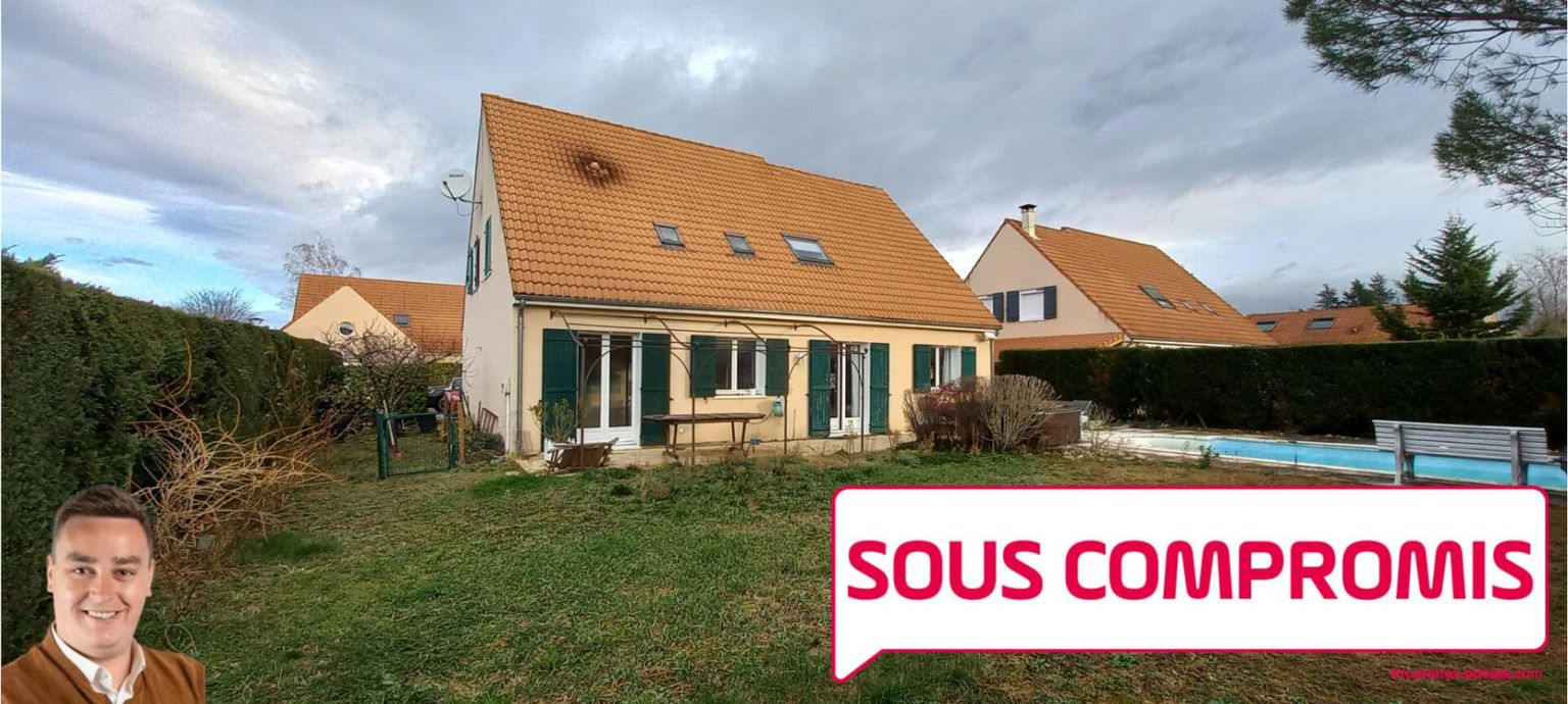 ***SOUS-COMPROMIS*** Saint-Just-Saint-Rambert 42170 maison 170m² habitables 4 chambres garage terrain 600m² avec piscine et SPA