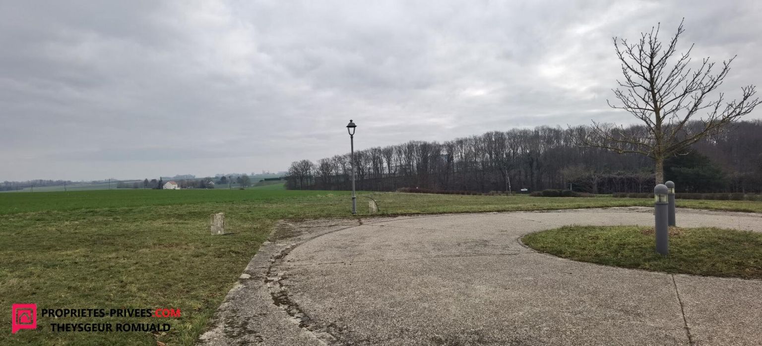 Terrain Ferrieres En Gatinais 940 m2
