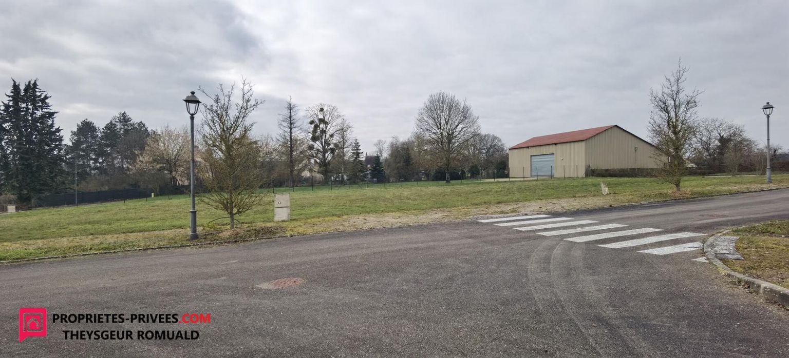 Terrain Ferrieres En Gatinais 937 m2