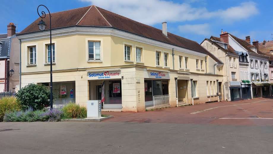 28100 DREUX CENTRE VILLE N°1 - LOCAL COMMERCIAL 160 m²