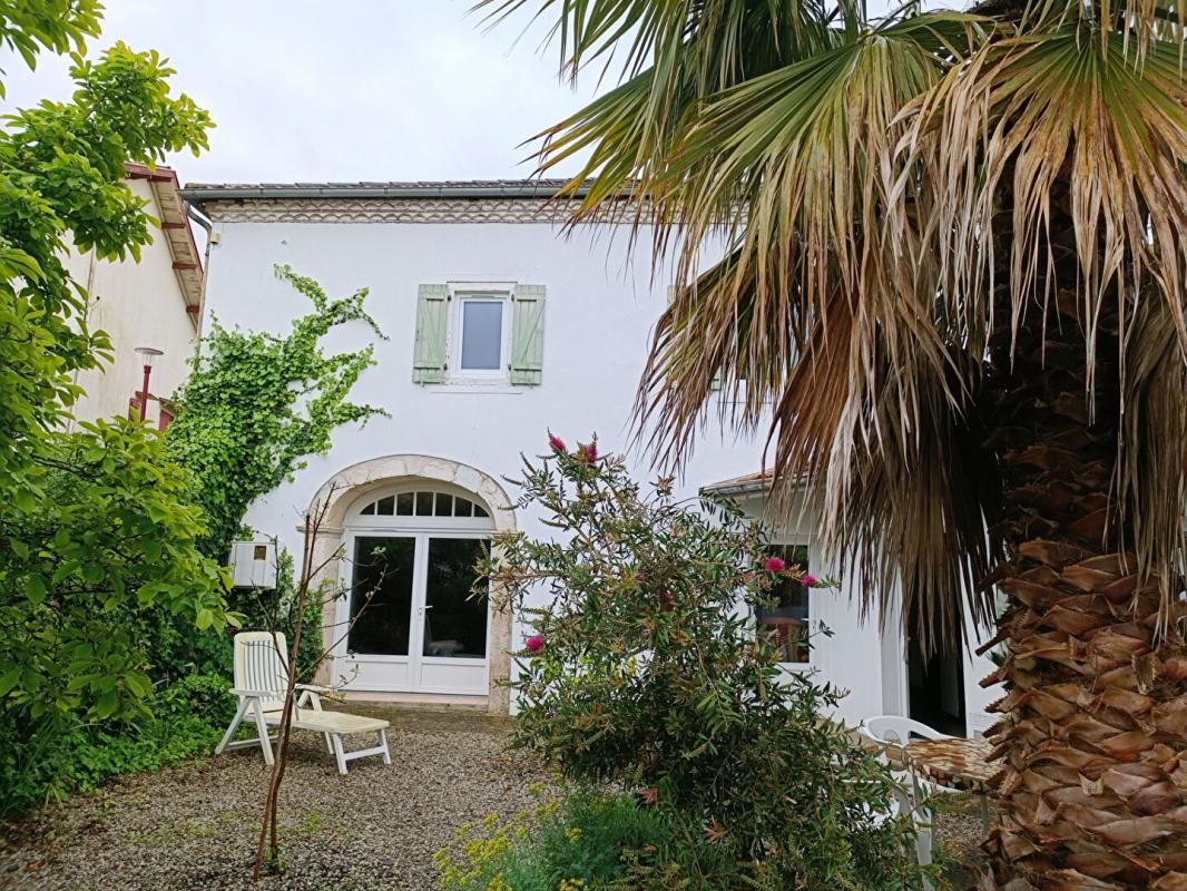 MAISON  ancienne172 M2, terrain 1100 m2