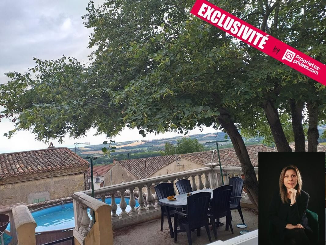 Maison de village avec terrasses et vue Pyrénées