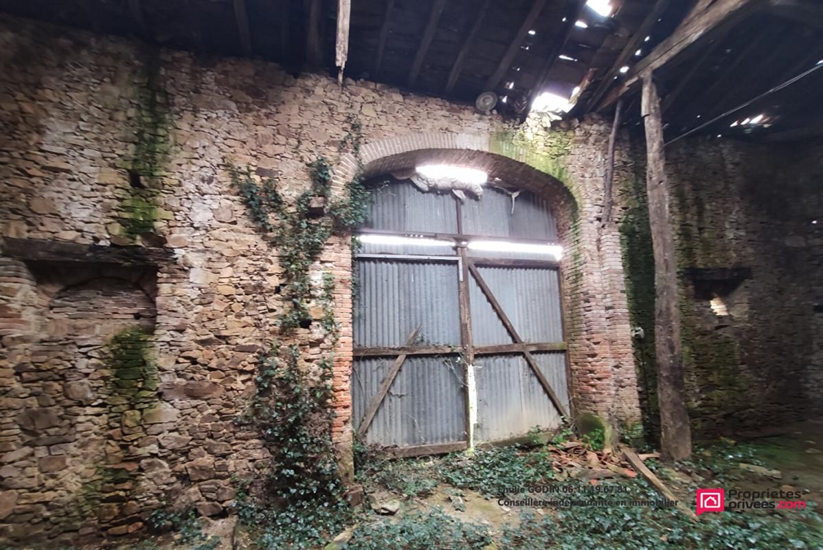 TOUTLEMONDE Grange  1 pièce(s) 250 m2 3