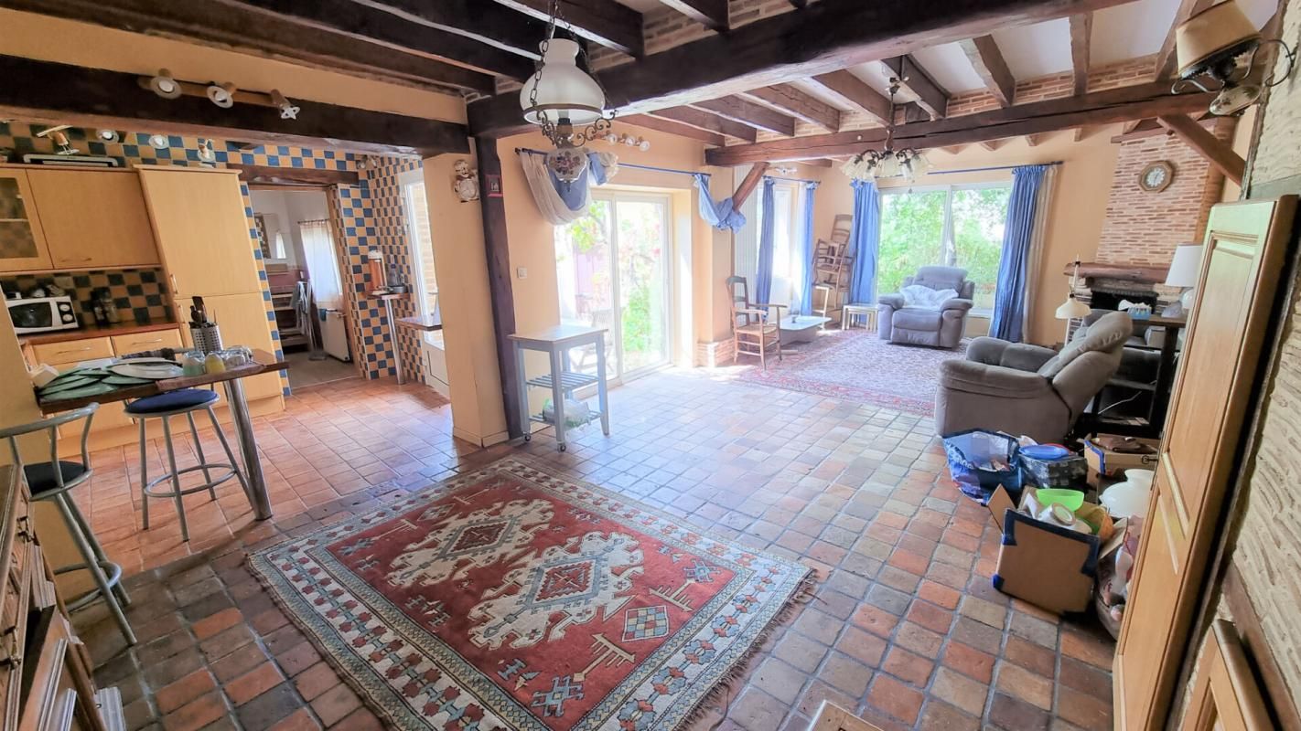 Charmante Maison ancienne de 93 m², 4 pièces, à Chartres. Ref annonce 322500