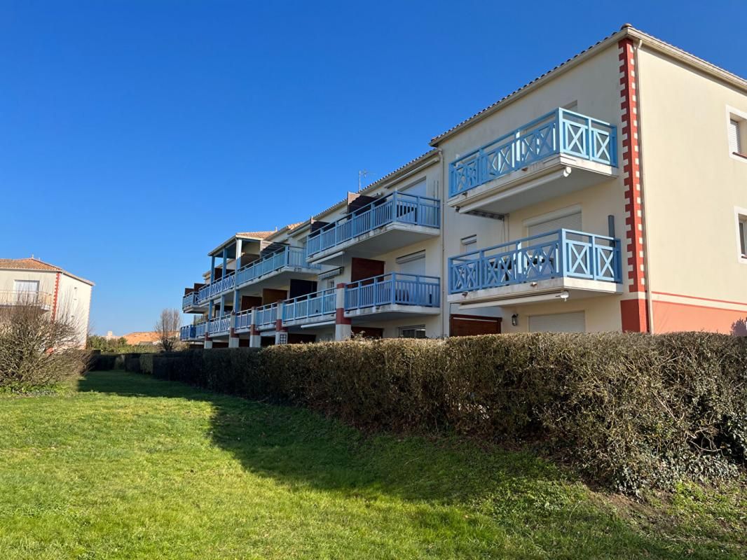 VIAGER OCCUPE VUE SUR GOLF Appartement Pornic 2 pièce(s) 31 m2