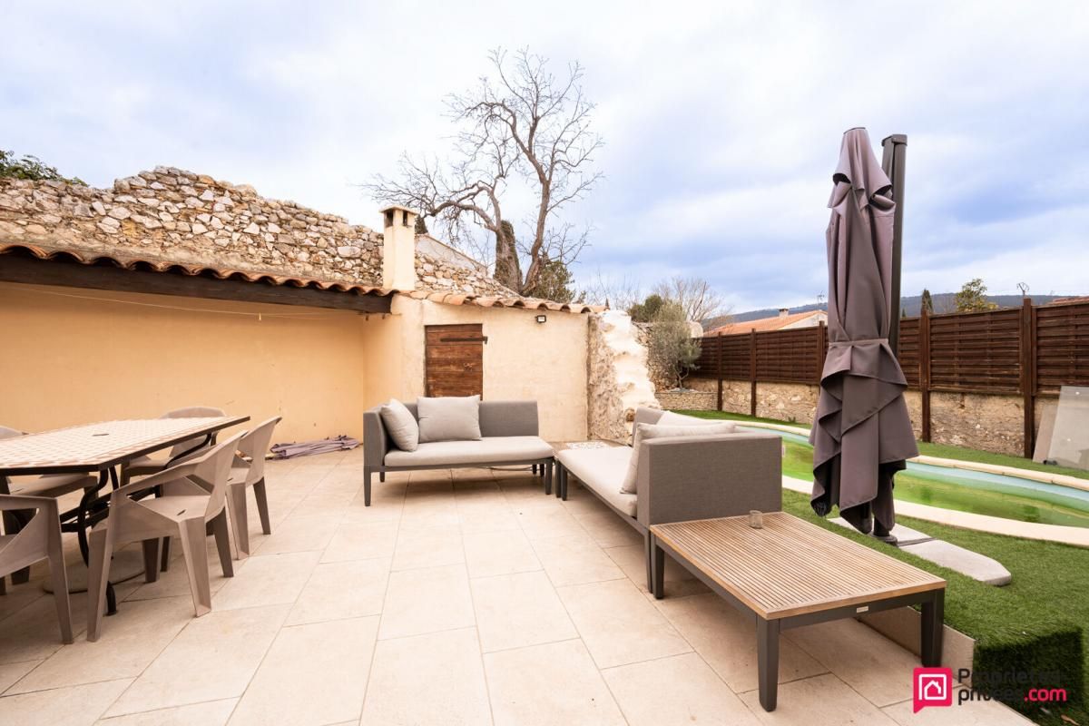 Maison 5 pièce(s) 120 m2 terrasse, piscine, garage