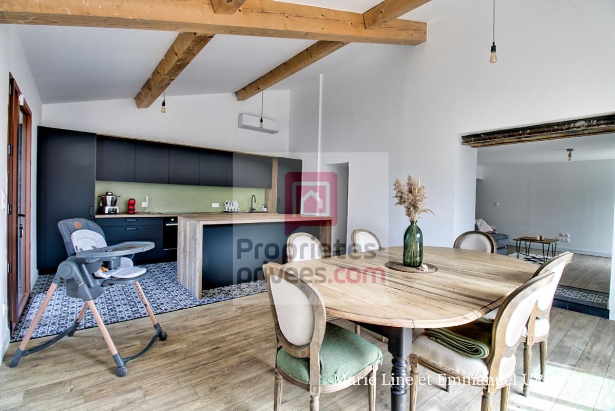 A VENDRE - 13550 Noves - Maison 6 pièces 133 m² + dépendance sur terrain d'environ 600 m²