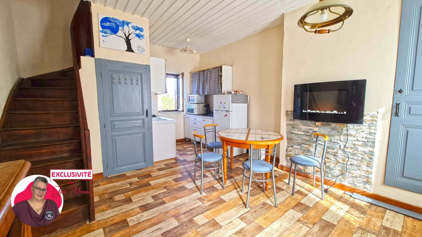 Maison 37 m² , 2 pièces avec jardin et stationnement