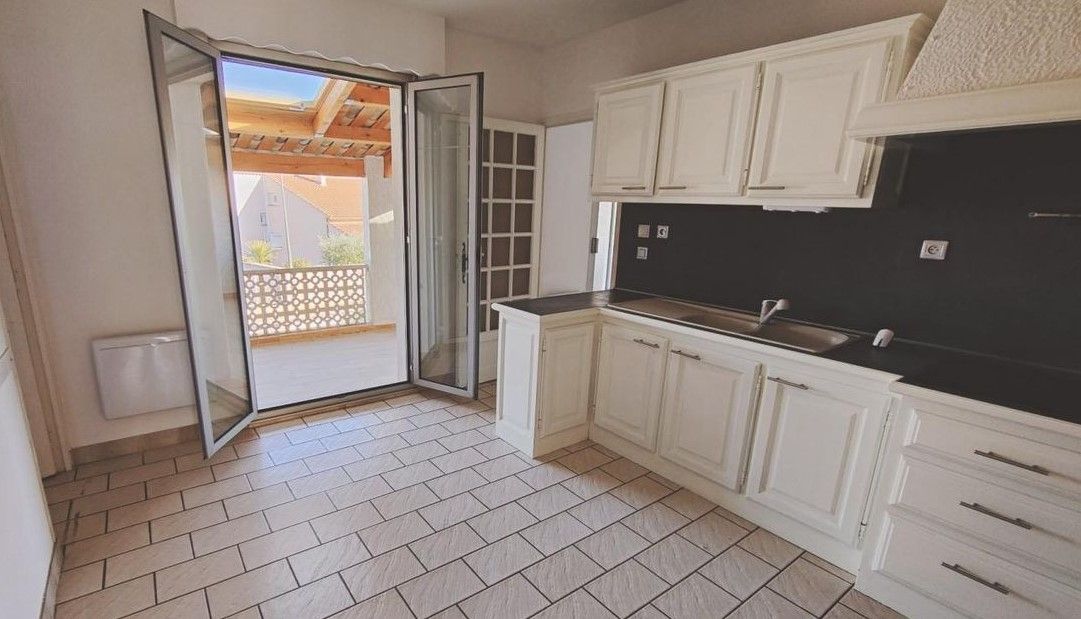 Maison  10 pièce(s) 170m²