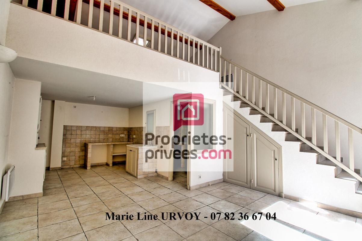 13150 TARASCON - Maison en pierre T2