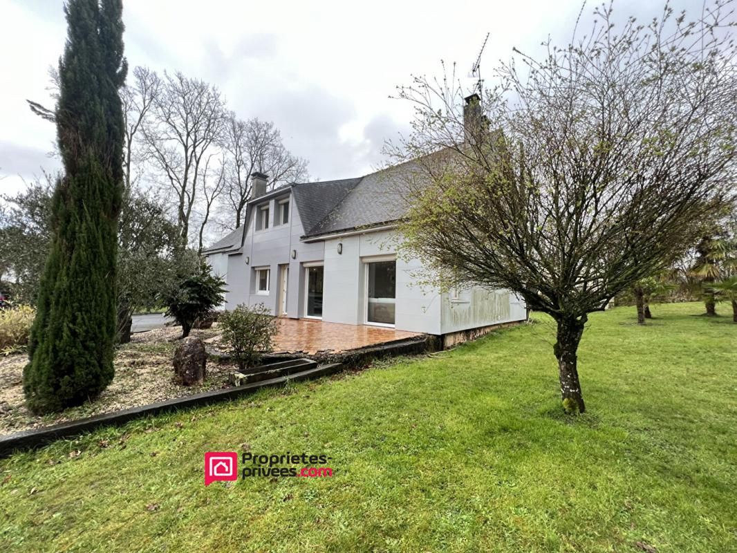 Maison Soudan 9 pièce(s) 202 m2, 5 chambres, Terrain 5427m²