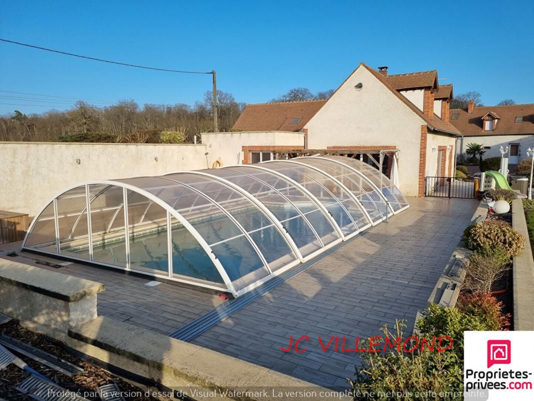 PROPRIETE avec PISCINE, ETANG et PARC A CHEVAUX