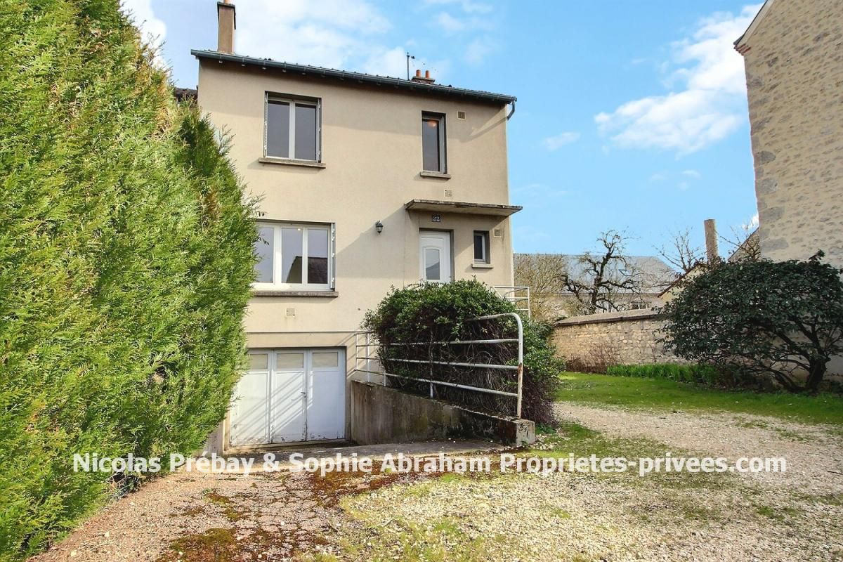 Maison sur sous-sol total de 4 pièces avec jardin