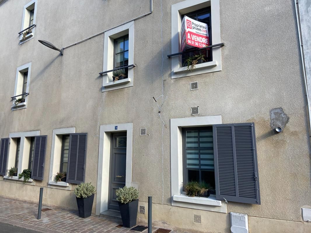 Maison de ville - 147 m2 - Centre ville Sablé/sarthe