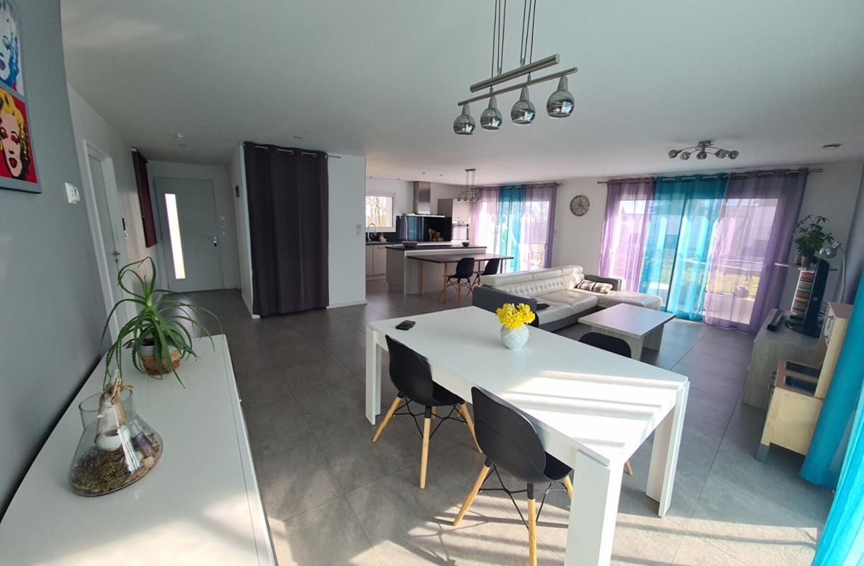 Maison Seyssuel 5 pièce(s) 119 m2