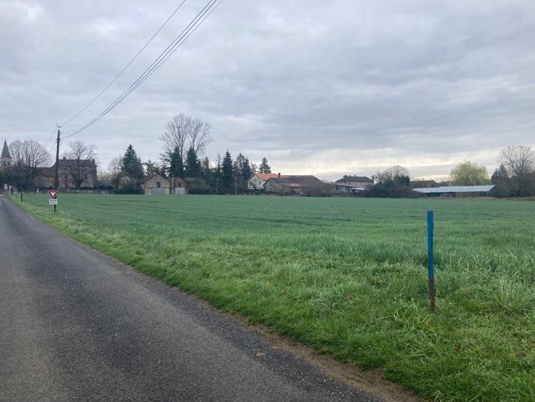 Terrain plat Négrondes 1350 m2