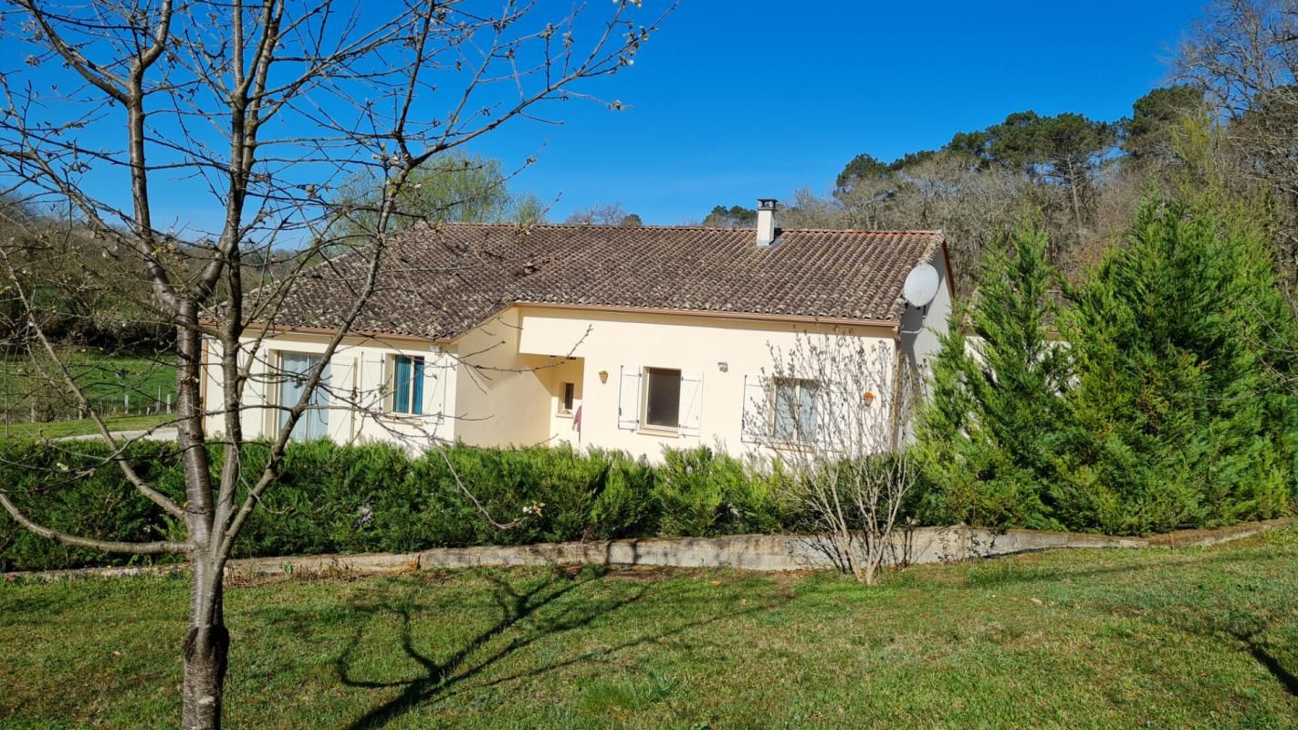 24400 Village prés Mussidan  maison contemporaine 149 m² parcelle 2494 m²