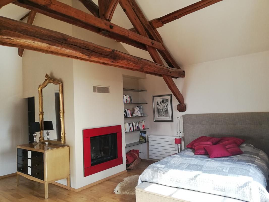 Maison Saint Maurice Montcouronne  8 pièces 225 m2