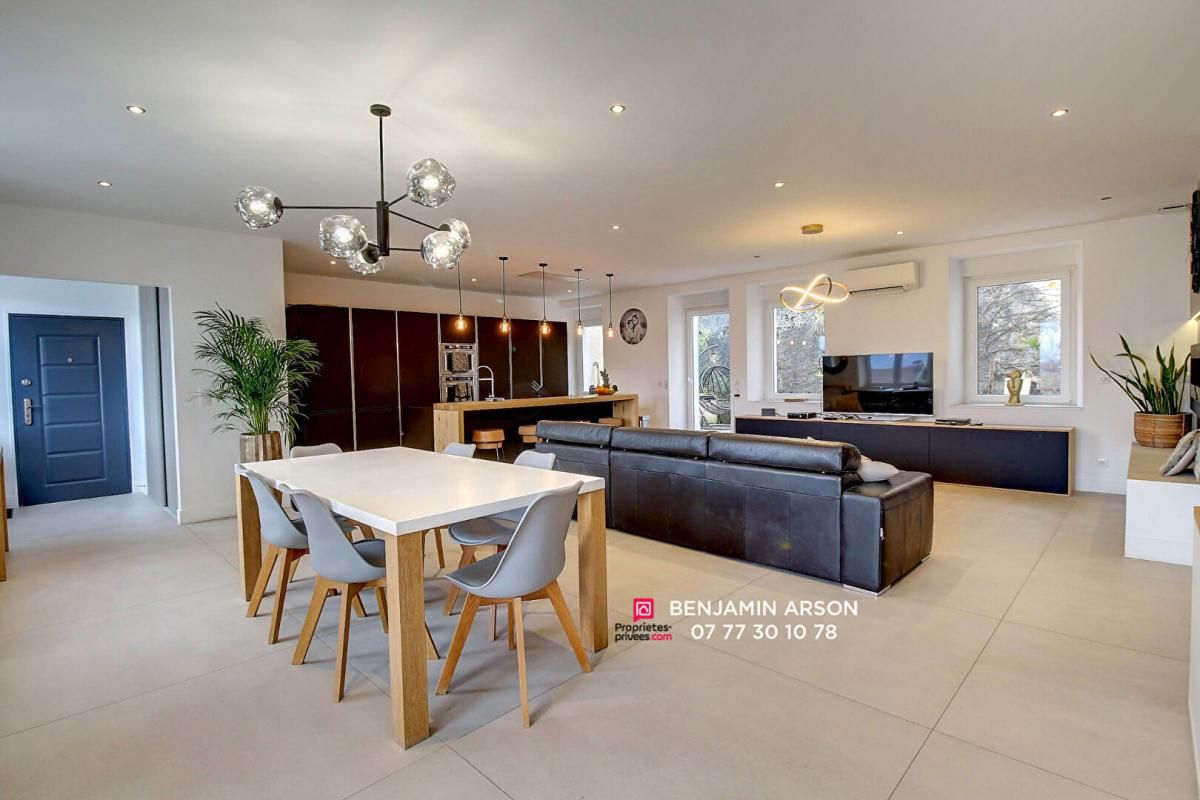 Appartement - Miribel Les Echelles 140m² - 5 pièces