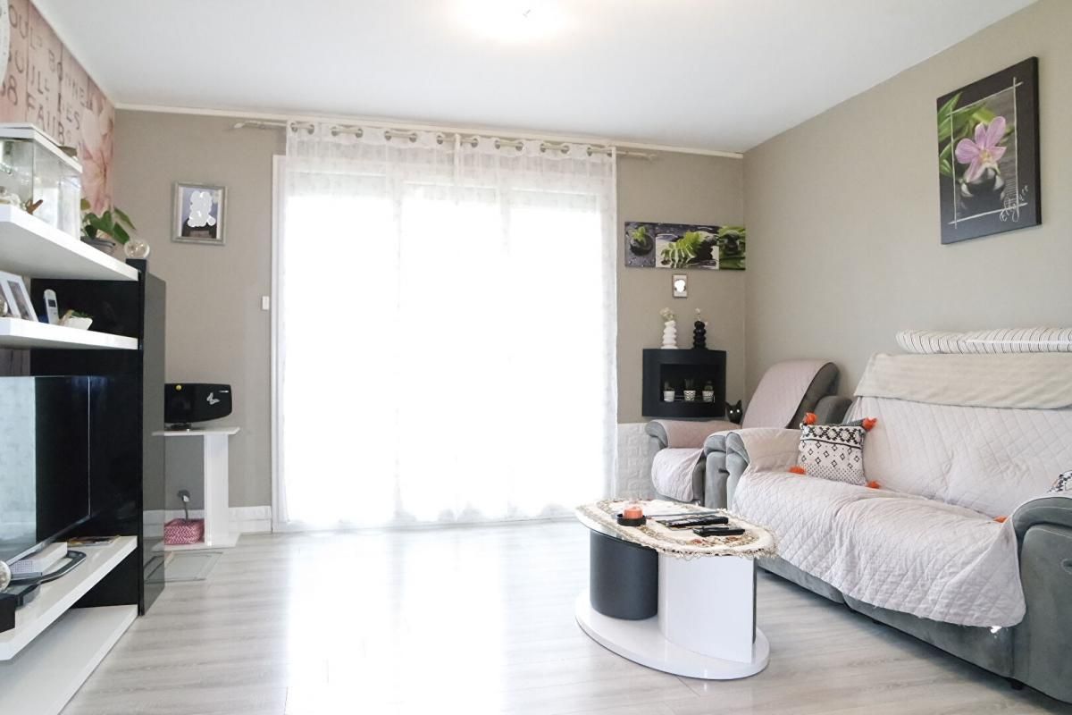 BOURGES APPARTEMENT 62M² 3 PIECES BALCON GARAGE