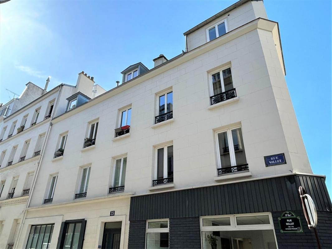 Duplex  de Charme aux Batignolles