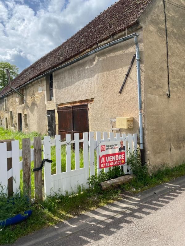 Longère Corvol L Orgueilleux 153 m2