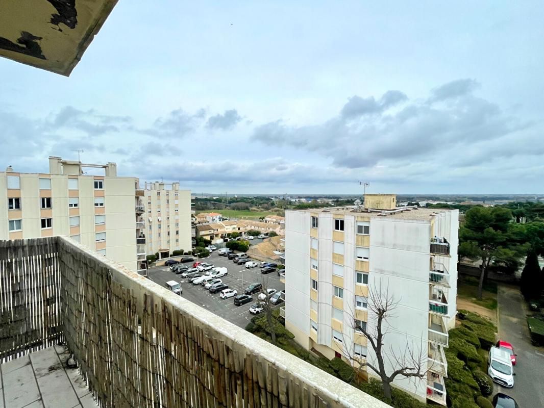 Appartement 3 pièces avec terrasse et place de parking - Beziers
