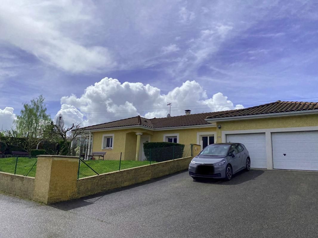 Maison plain pied Ceyzeriat 6 pièce(s) 130 m2 + 30 m² de véranda