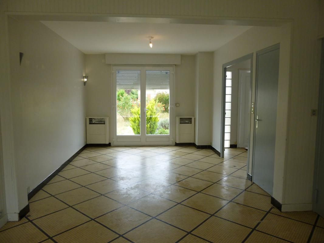SULLY-SUR-LOIRE Maison Sully Sur Loire 5 pièce(s) 130 m2 3