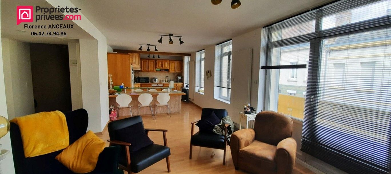Belle maison en  triplex hyper centre avec terrasse