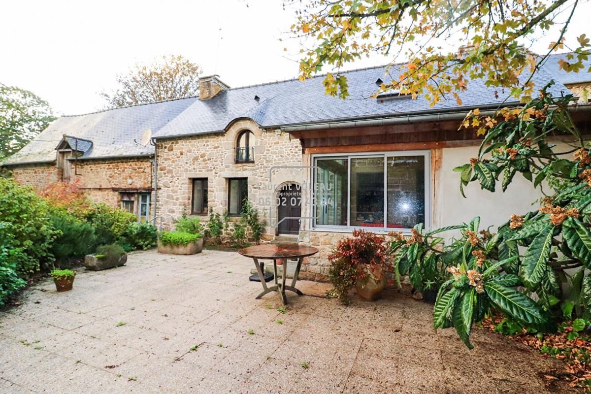 Maison Jugon Les Lacs Commune Nouvelle 4 pièce(s) 132 m2