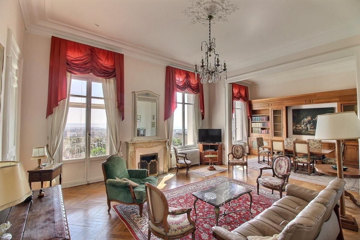 LE HAVRE Appartement Le Havre 5 pièce(s) 203.23 m2 2