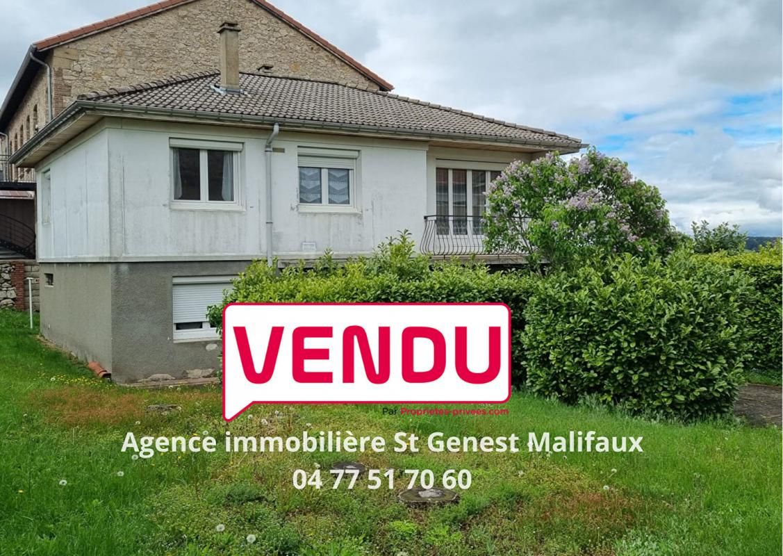 ***EXCLUSIVITE*** Saint Just Malmont 43240 en plein centre du village proche de toutes commodités agréable villa des années 70 sur deux niveaux 90m² 3 chambres garage