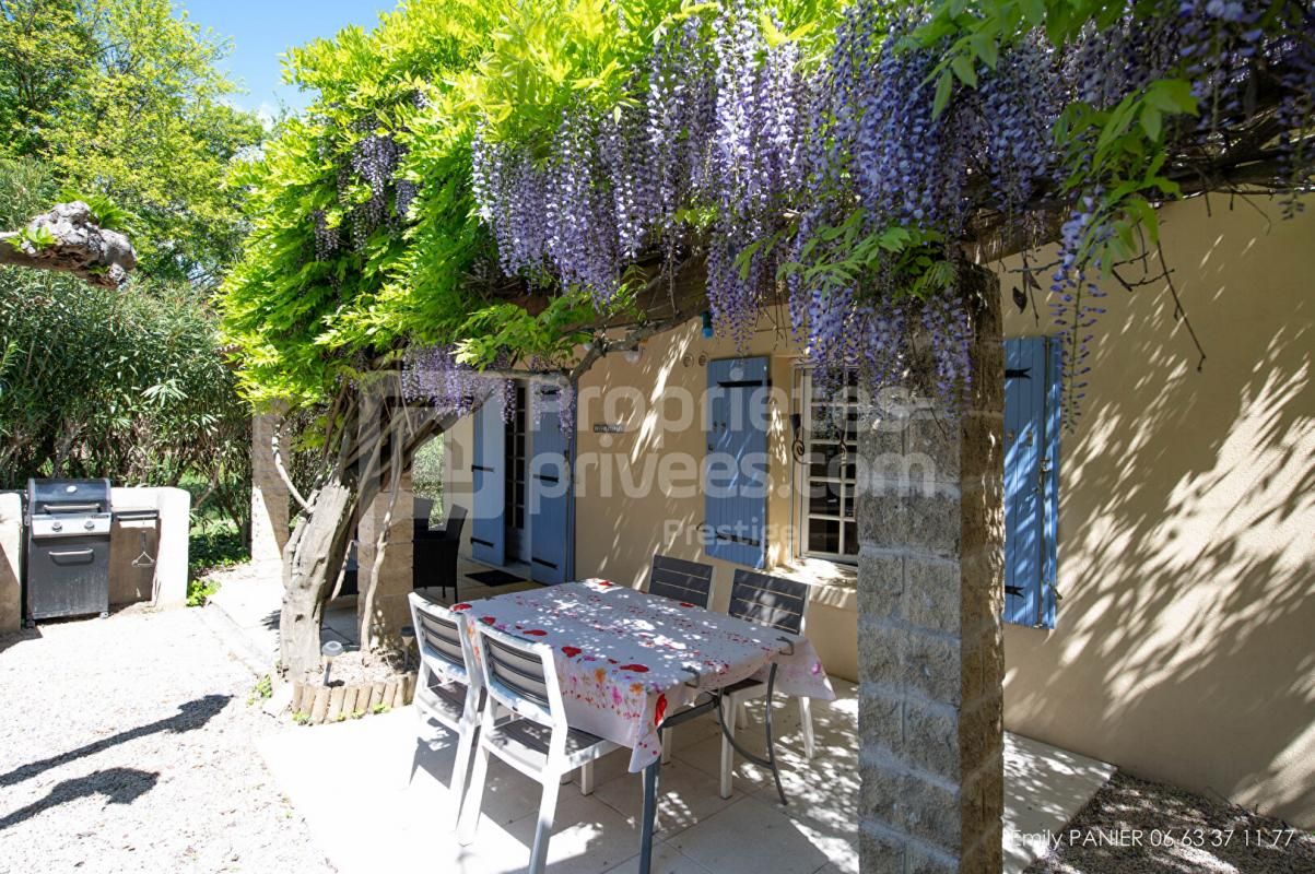 SAINT-REMY-DE-PROVENCE Propriété avec Gîtes 2